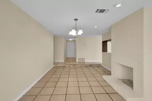 7817 Scottsdale Dr, Sacramento, CA 95828 - Photo 10