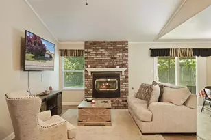 1951 Colombard Cir, Lodi, CA 95240 - Photo 6