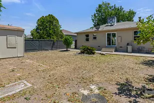 1625 Spring St, Stockton, CA 95206 - Photo 18