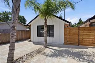 142 E Coolidge Ave, Modesto, CA 95350 - Photo 30