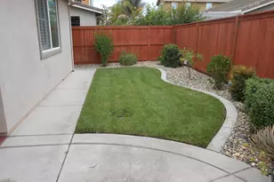 9941 Lousada Dr, Elk Grove, CA 95757 - Photo 16