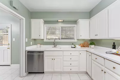 2717 17th Street, Sacramento, CA 95818 - Photo 12