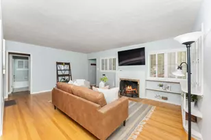 2717 17th St, Sacramento, CA 95818 - Photo 8