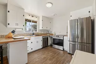 4604 Oxbow Dr, Sacramento, CA 95864 - Photo 10