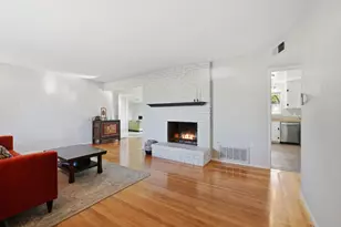 4604 Oxbow Dr, Sacramento, CA 95864 - Photo 4