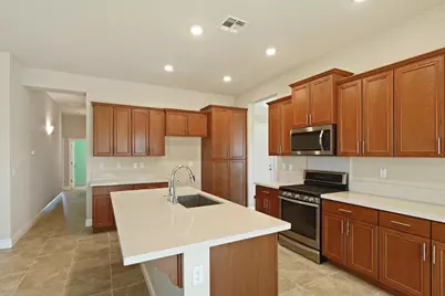 1077 Dimaggio Way, Galt, CA 95632 - Photo 20