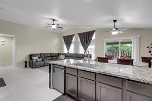 1210 Cherry Oak Ln, Manteca, CA 95336 - Photo 8