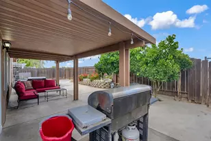 1210 Cherry Oak Ln, Manteca, CA 95336 - Photo 24