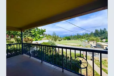 240 Pleasant Street, Colfax, CA 95713 - Photo 2