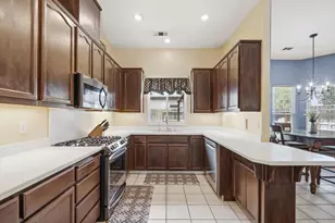 6541 Graybark Ln, Hughson, CA 95326 - Photo 10