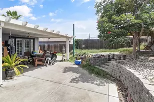 4936 1st Pkwy, Sacramento, CA 95823 - Photo 20