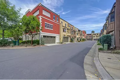 2010 Vizcaya Walk, Sacramento, CA 95818 - Photo 40