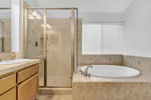 9186 Lagrange Ct, Elk Grove, CA 95624 - Photo 30
