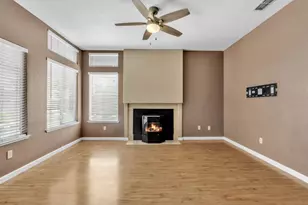 9186 Lagrange Ct, Elk Grove, CA 95624 - Photo 16