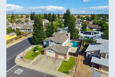 9186 Lagrange Court, Elk Grove, CA 95624 - Photo 2