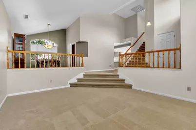 9186 Lagrange Court, Elk Grove, CA 95624 - Photo 10