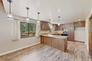 12876 Green Valley Cir, Groveland, CA 95321 - Photo 24