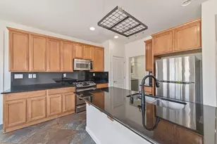 3225 Parkham Dr, Roseville, CA 95747 - Photo 20