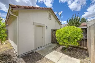 3225 Parkham Dr, Roseville, CA 95747 - Photo 44