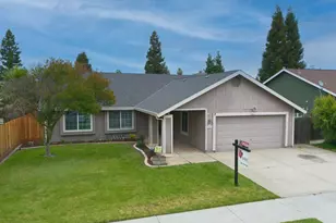 1177 Mirror Lake Dr, Merced, CA 95340 - Photo 4