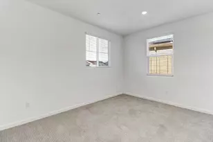 8679 Oldfield Wy, Sacramento, CA 95829 - Photo 14