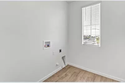 8679 Oldfield Way, Sacramento, CA 95829 - Photo 36
