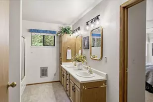 337 Kenshaw Ct, Dorrington, CA 95223 - Photo 26