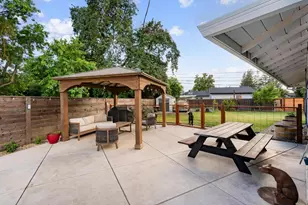 1408 W Benjamin Holt Dr, Stockton, CA 95207 - Photo 36