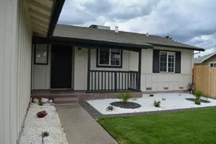 4318 Chapel Way, Sacramento, CA 95842 - Photo 4
