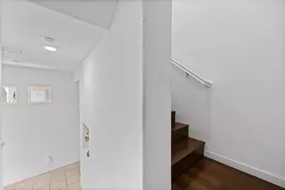 4102 Beechcraft Way, Sacramento, CA 95834 - Photo 10