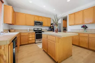 10349 Lanier Ln, Stockton, CA 95219 - Photo 2