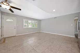 5160 Connecticut Dr, Sacramento, CA 95841 - Photo 4