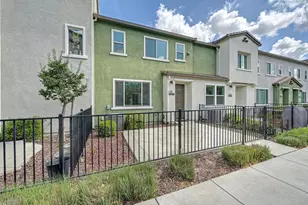 3031 Mesmerizing Walk, Sacramento, CA 95835 - Photo 2