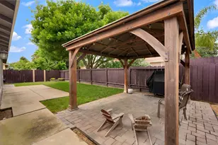 625 Periwinkle Dr, Patterson, CA 95363 - Photo 18