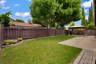 625 Periwinkle Dr, Patterson, CA 95363 - Photo 20