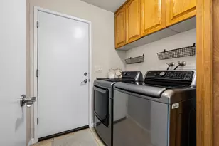 105 Snow Bar Ct, Folsom, CA 95630 - Photo 20