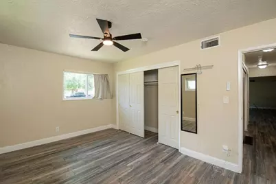 1121 Brookside Road, Stockton, CA 95207 - Photo 22