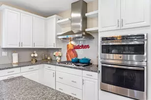 9518 Bryan Hall Way, Elk Grove, CA 95624 - Photo 14