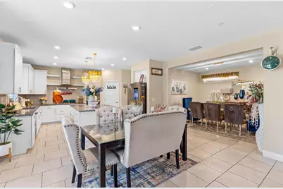 9518 Bryan Hall Way, Elk Grove, CA 95624 - Photo 16