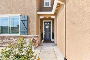 9518 Bryan Hall Way, Elk Grove, CA 95624 - Photo 6
