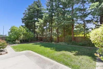 9282 Porto Vista Court, Elk Grove, CA 95624 - Photo 40