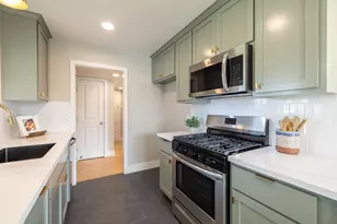 4604 Morpheus Ln, Sacramento, CA 95864 - Photo 8