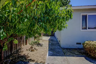 1323 Rusher Street, Tracy, CA 95376 - Photo 4