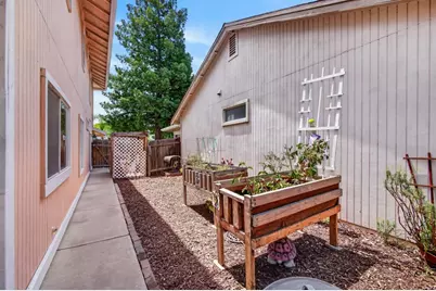 5345 Blue Sapphire Court, Elk Grove, CA 95758 - Photo 40
