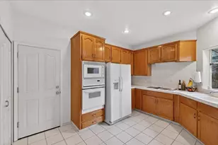1500 Scenic Dr, Modesto, CA 95355 - Photo 6