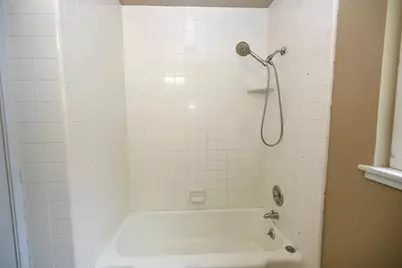 2754 W Swain Road, Stockton, CA 95207 - Photo 32