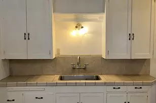 118 W Euclid Ave, Stockton, CA 95204 - Photo 8