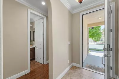 1223 E Springer Drive, Turlock, CA 95382 - Photo 4
