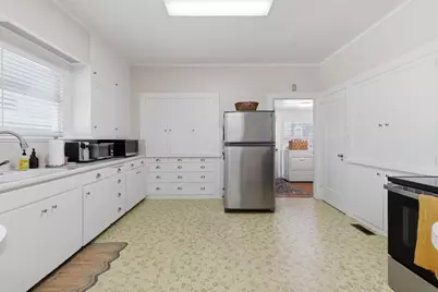 10155 E Kettleman Lane, Lodi, CA 95240 - Photo 20