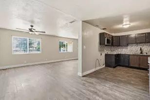 27341 Parkwood Ave, Madera, CA 93637 - Photo 10